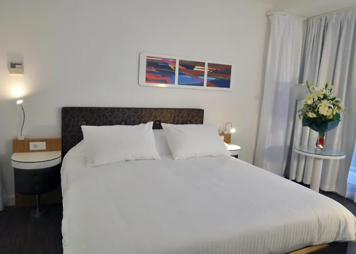 Hotell No 19 Boutique 4*