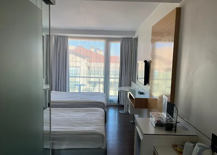 No 19 Boutique Hotell 4*