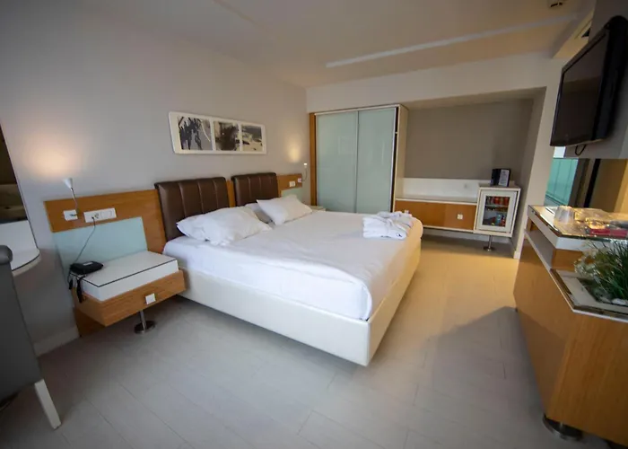 No 19 Boutique Ankara