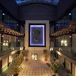 Hotel No 19 Boutique 4*