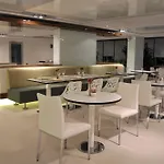 No 19 Boutique Hotel 4*