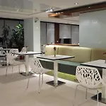 No 19 Boutique