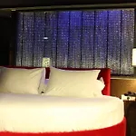 No 19 Boutique 4*