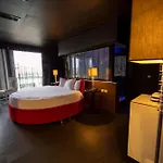 ホテル No 19 Boutique 4*