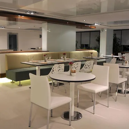 No 19 Boutique Hotel 4*