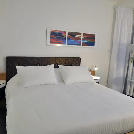 Hotel No 19 Boutique 4*
