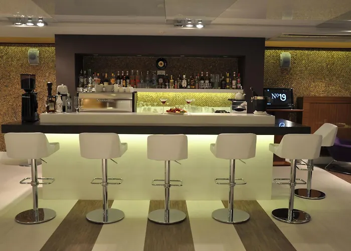 Hotel No 19 Boutique 4*