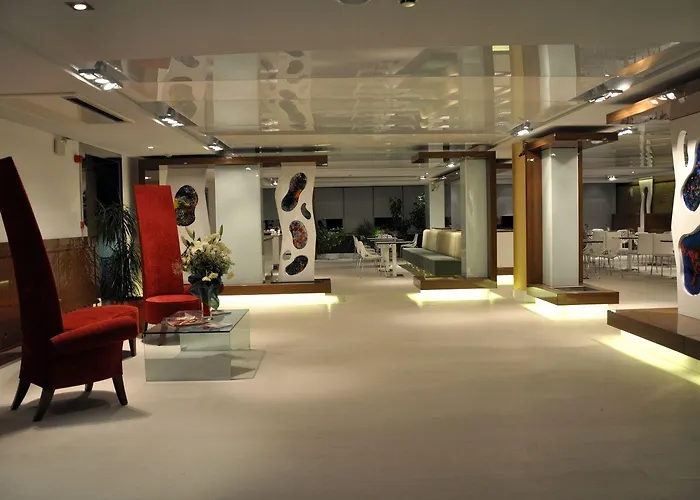 No 19 Boutique Ξενοδοχείο 4*