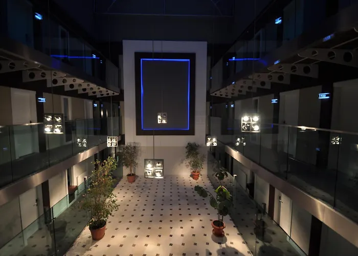 No 19 Boutique Hotel