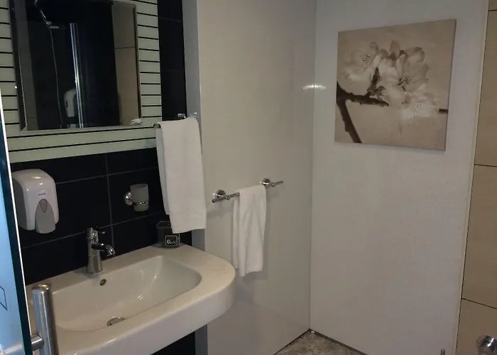 No 19 Boutique Hotel 4*