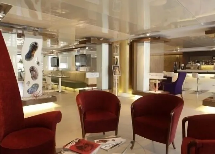 No 19 Boutique מלון